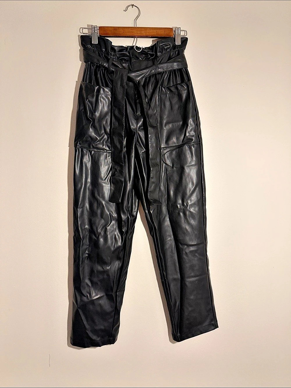 WHO WHAT WEAR Faux Leather Paperbag Waist Pants Black Size 2